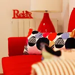 Sunny Corner In City Center With Free Parking