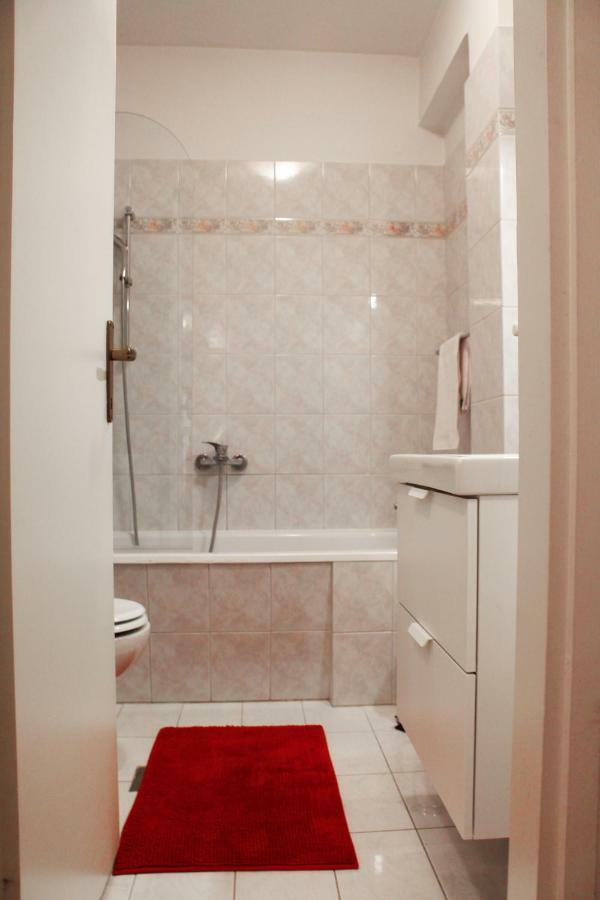 Sunny Corner In City Center With Free Parking Appartement *