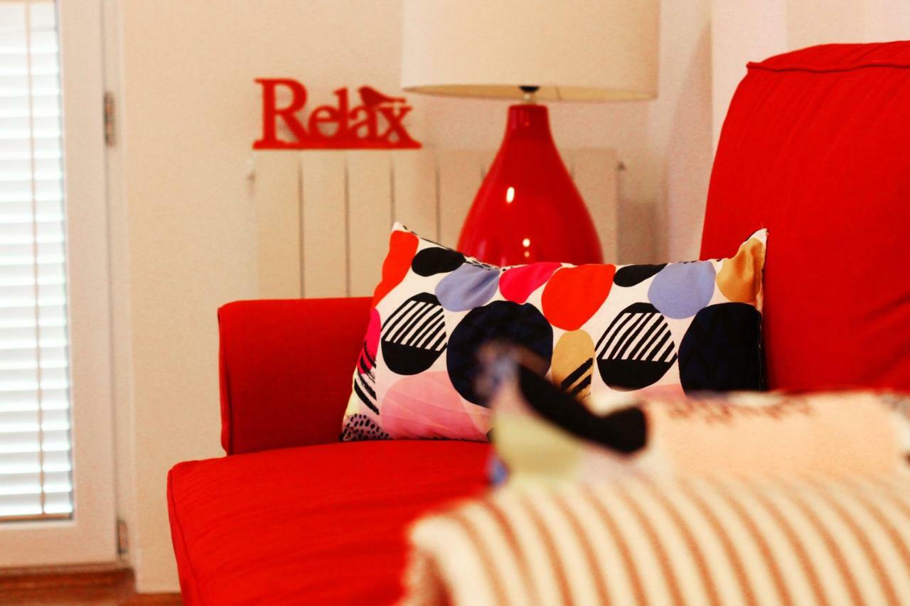 Sunny Corner In City Center With Free Parking Pula