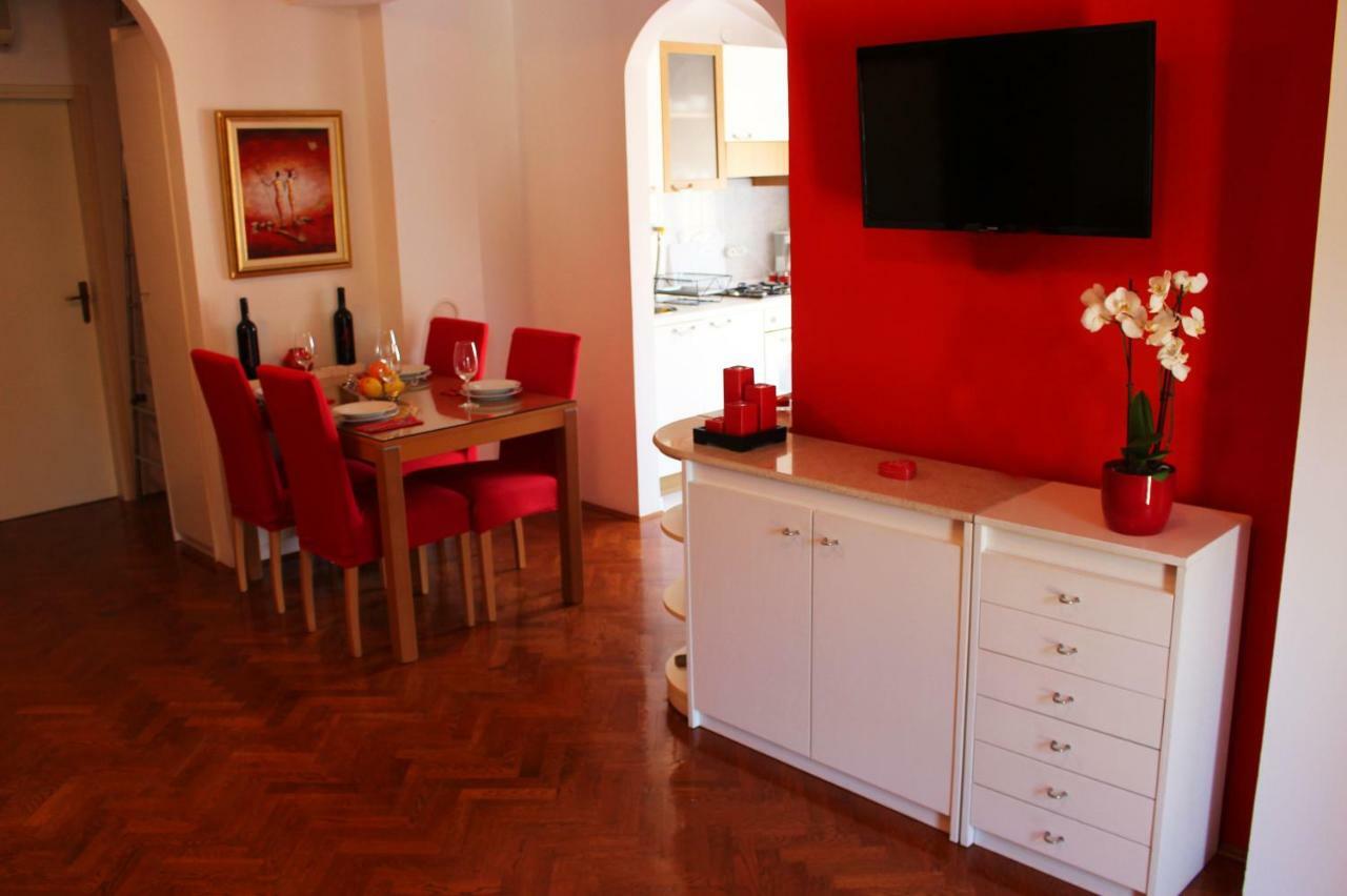 Sunny Corner In City Center With Free Parking *